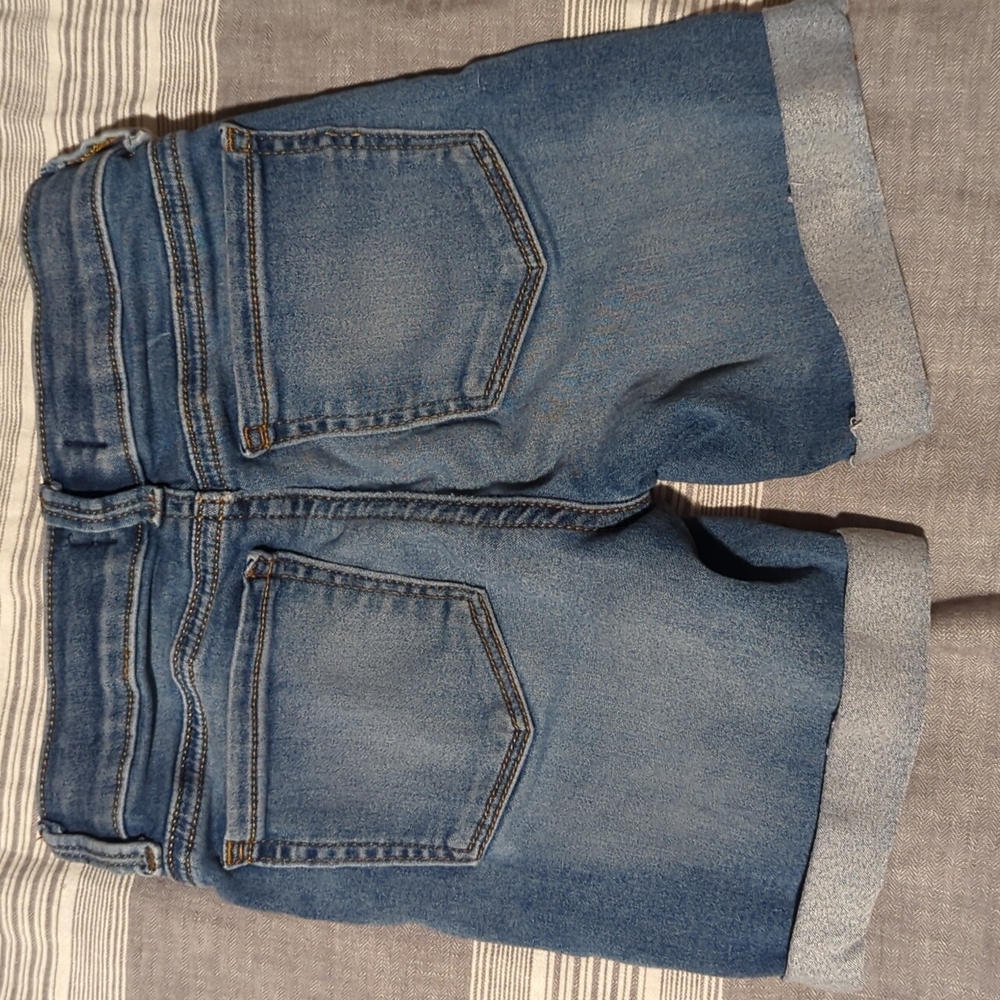 Glitter Heart Jean Shorts - Picture 2 of 4